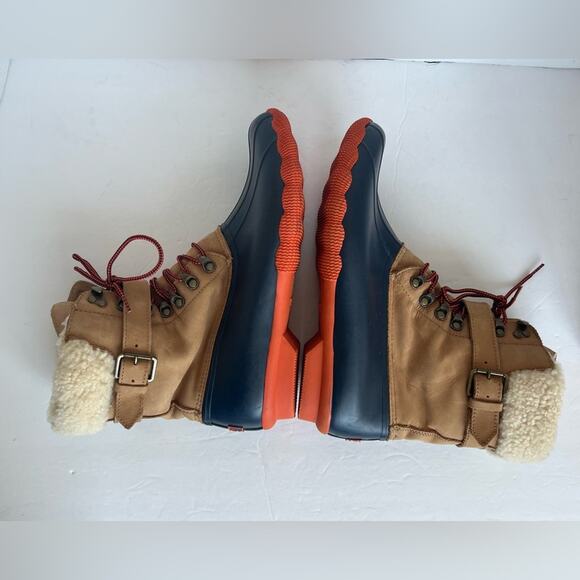 NWOT Sperry Shearwater Winter Waterproof Fur Leather Rubber Tan/Navy Boots 11 - Picture 7 of 9